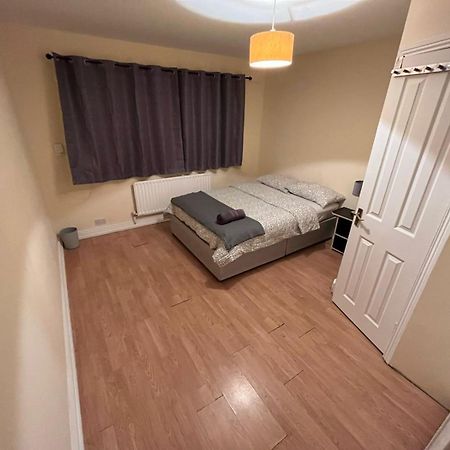 לינה וארוחת בוקר דבלין Cama Doble Con Bano Privado D24 מראה חיצוני תמונה