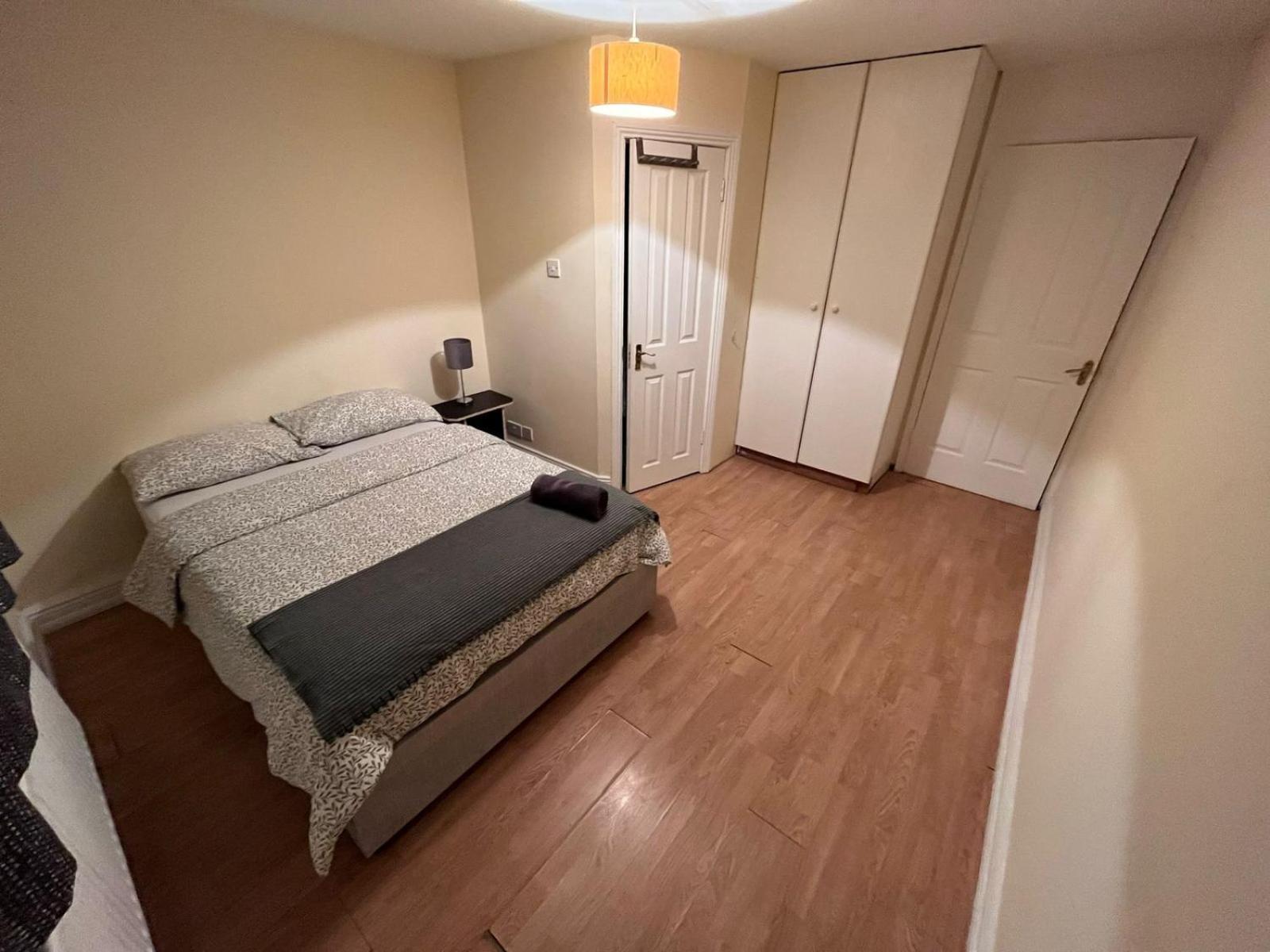 לינה וארוחת בוקר דבלין Cama Doble Con Bano Privado D24 מראה חיצוני תמונה